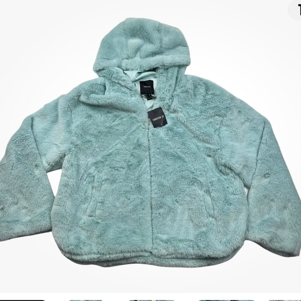 Forever, 21 beauty 😍 Plush faux fur zip up hoodie - mint green, - Picture 2 of 3